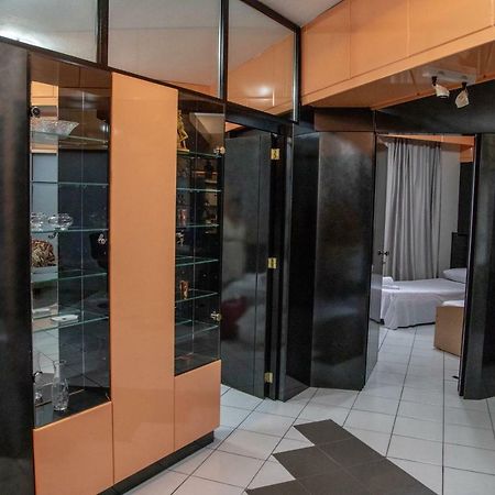 Christine'S Downtown Suites Кавала Екстер'єр фото