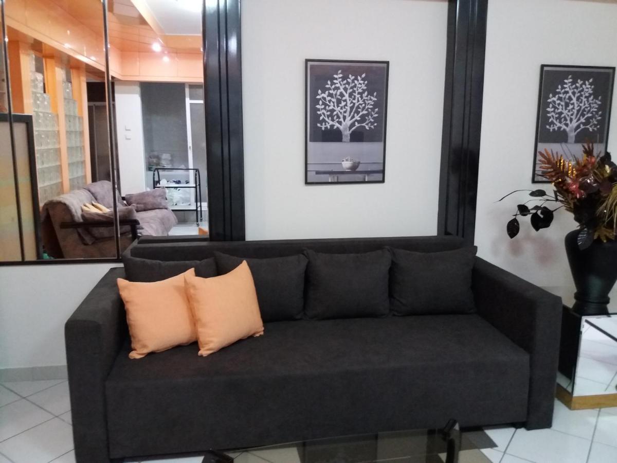 Christine'S Downtown Suites Кавала Екстер'єр фото